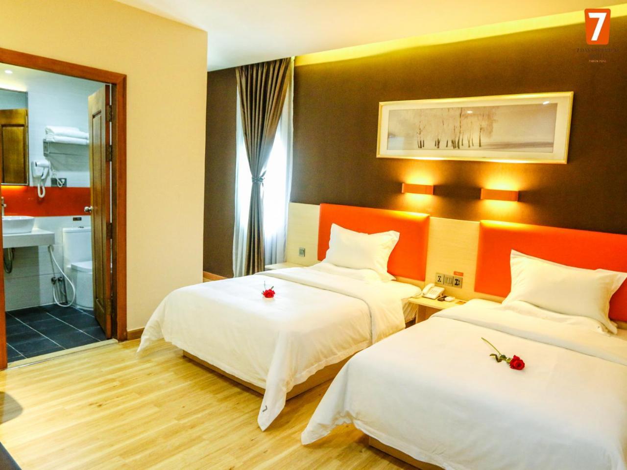 7 Days Premium Hotel 프놈펜 외부 사진